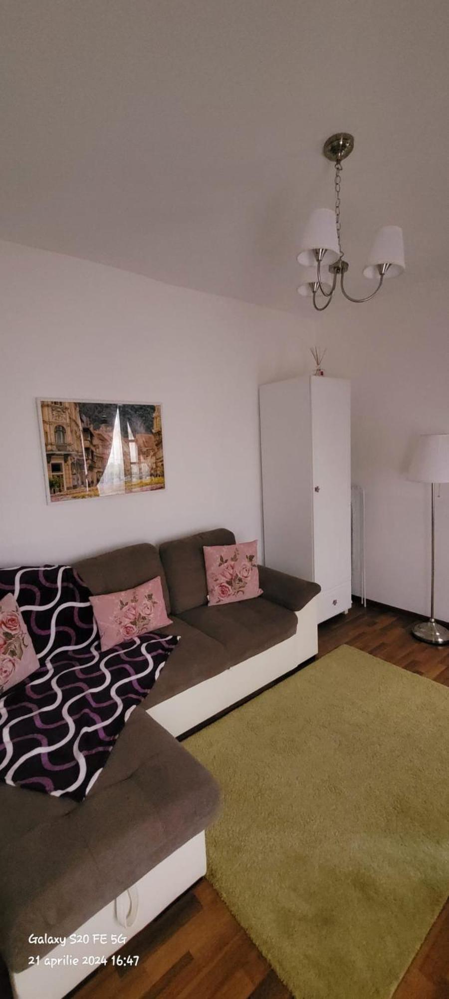 John Residence Apartment Brasov With Parking Option Buitenkant foto